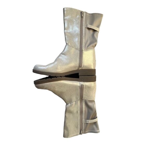 Stride Rite Willow Big Girl Lightweight Riding Boot Gold size 4W - Picture 9 of 10